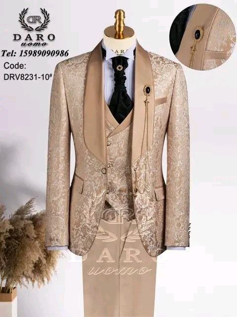 costume